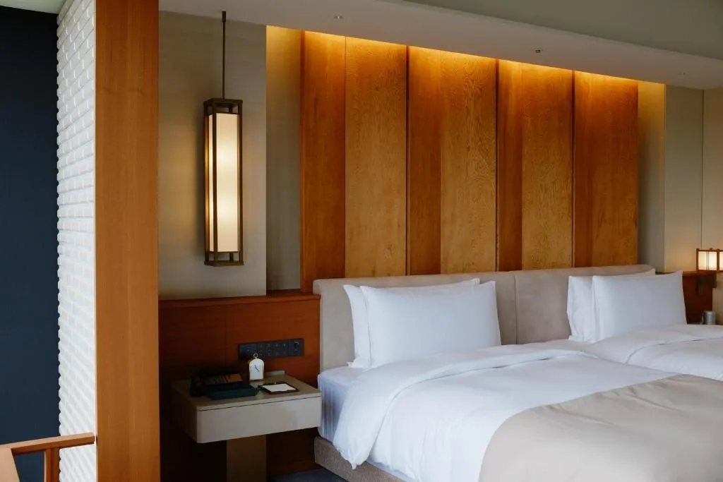 Grand Premier Twin Room