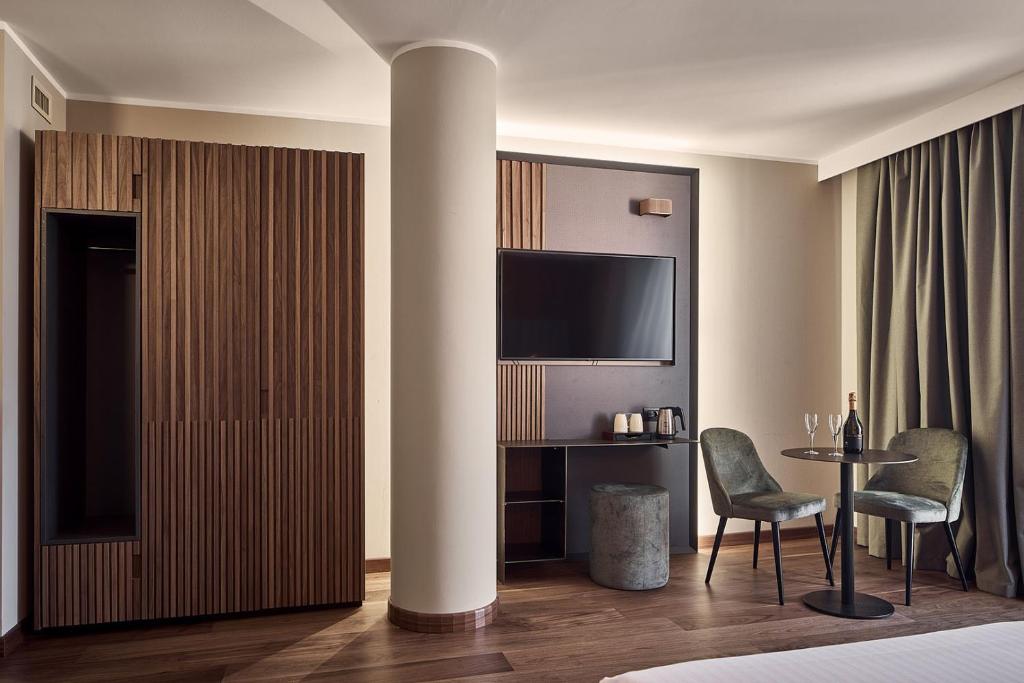 Hotel Kristal Palace - Tonelli Hotels - Adult Friendly