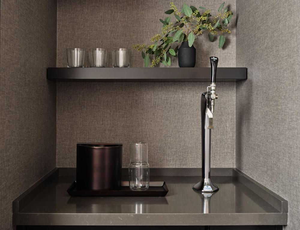 Kimpton Era Midtown New York by IHG