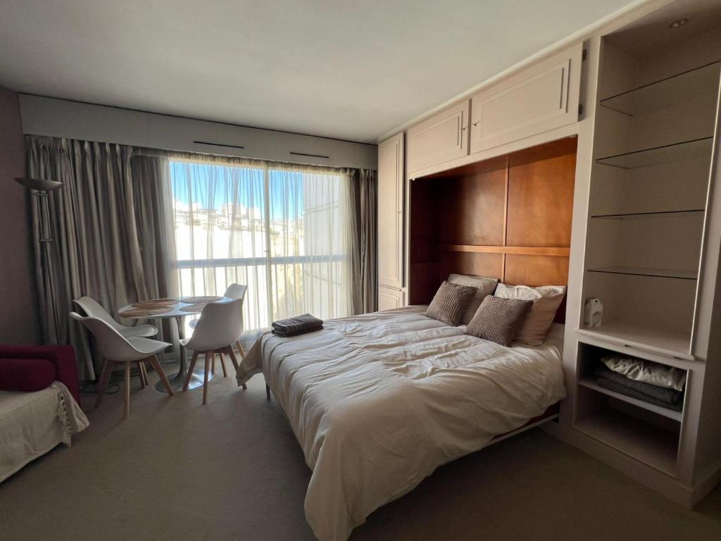 Studio St Amand Porte de Versailles