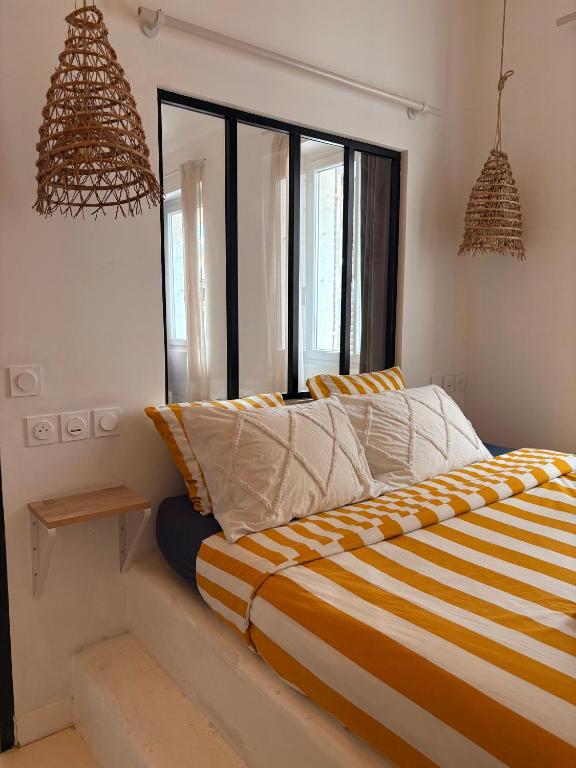 LaFrenchCasa Noailles - One-Bedroom Apartment