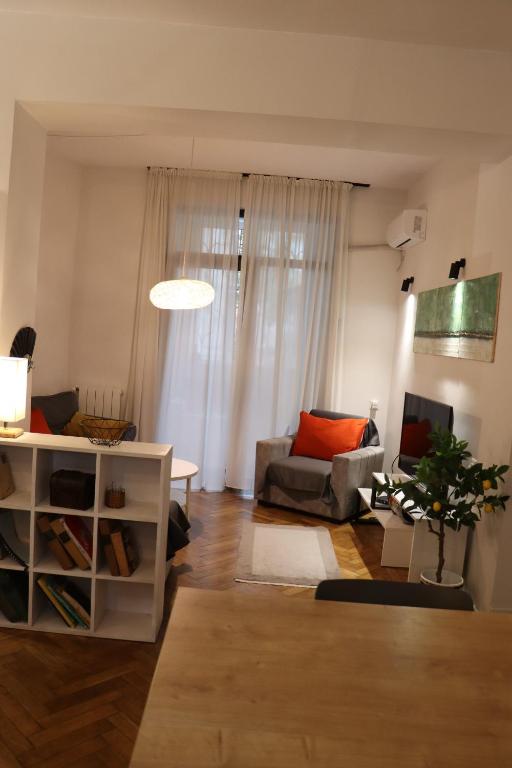 لابی و فضای عمومی Cozy Flat in the Best Area of Tb - تصویر ۵