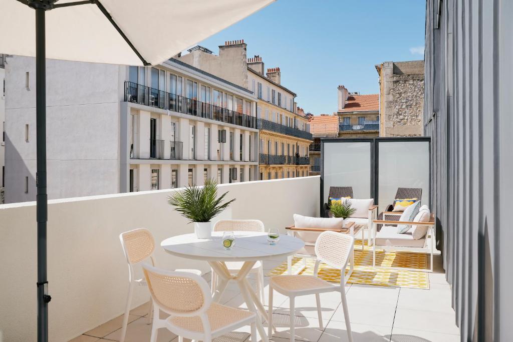 Hôtel Ligo by HappyCulture - Chambre Double Avec Terrasse