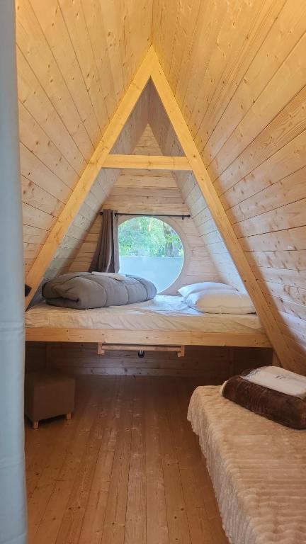 Camping de la Vallée du Doux - Chalet