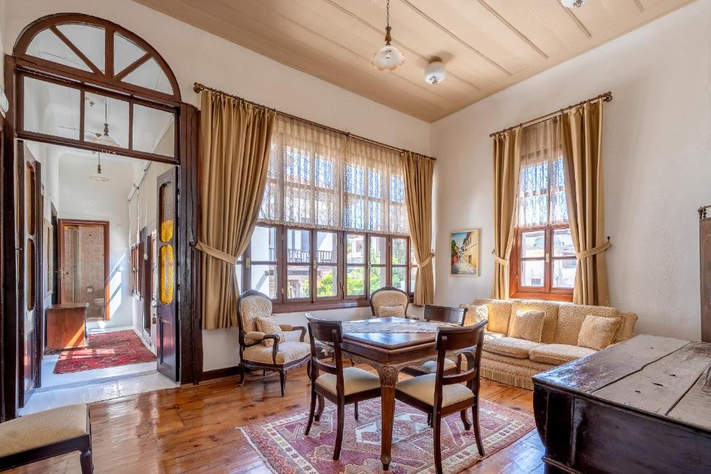 تصویر اتاق‌های Atelya Art Hotel - تصویر ۲