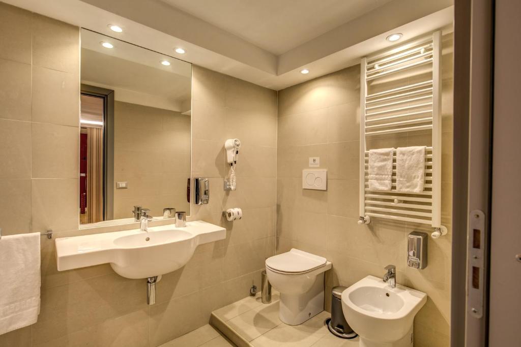 HiSuiteROME - ApartHotel - Resim 33