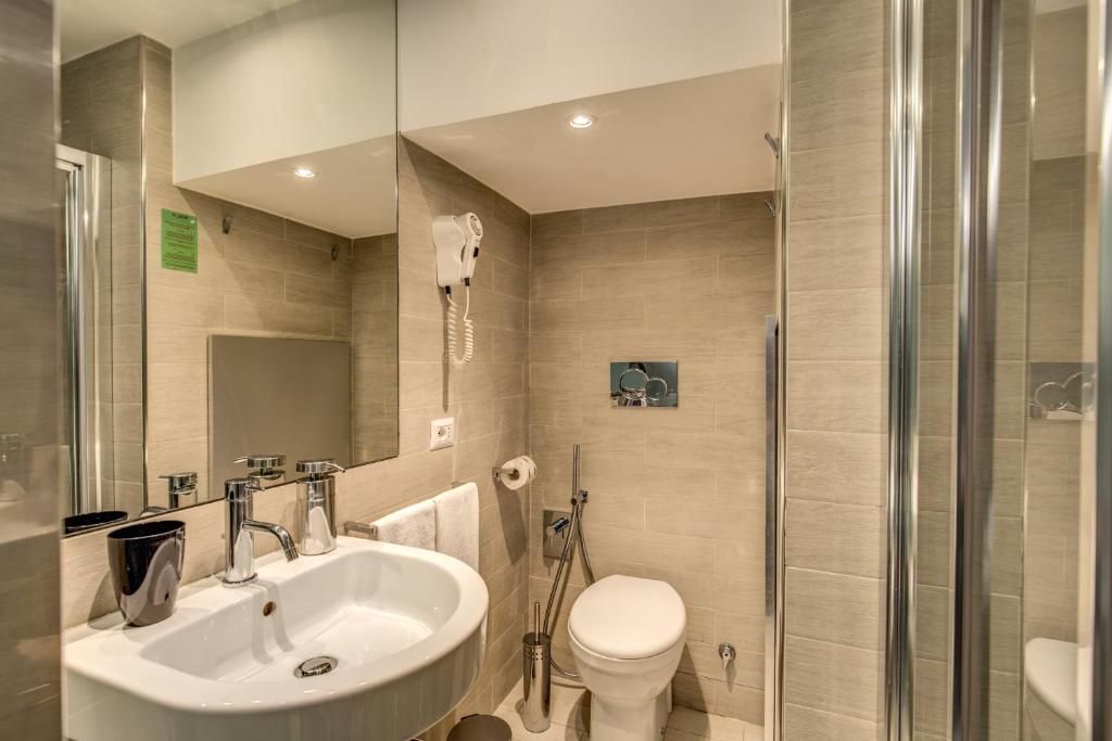 HiSuiteROME - ApartHotel - Resim 38