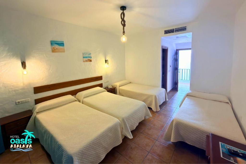 Hotel Oasis Atalaya - Habitación Familiar (3 Adultos + 1 Niño)