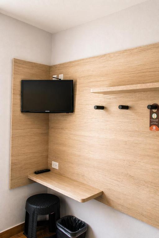 Hotel hi! Tecnológico Garza Sada - Twin Room