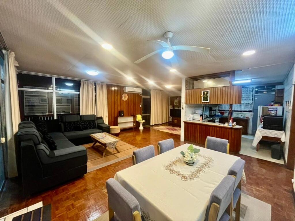 Gallery image of Urban Hideout with Sea View in Suva