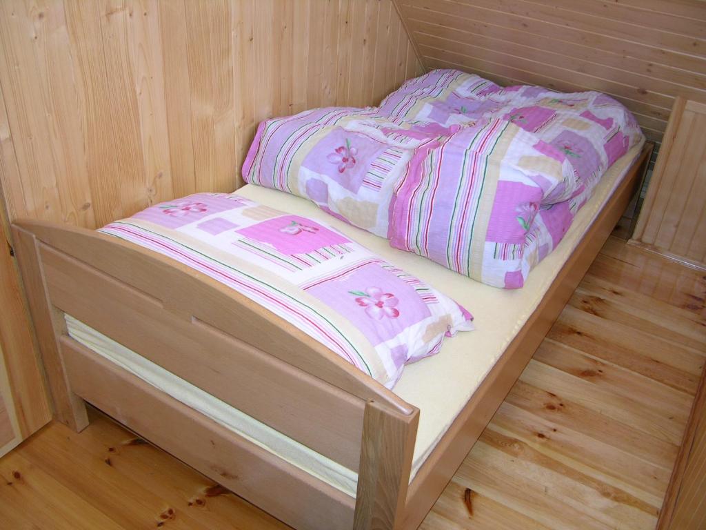 Postel nebo postele na pokoji v ubytování Domki Letniskowe Edi