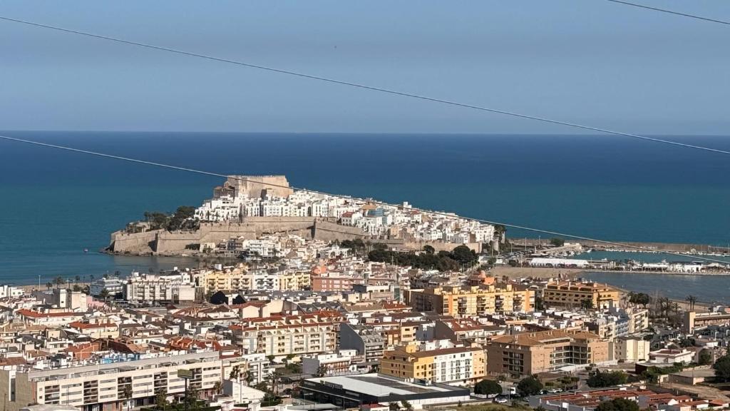 a view of a city with a mountain at Peniscola Bella in Peniscola
