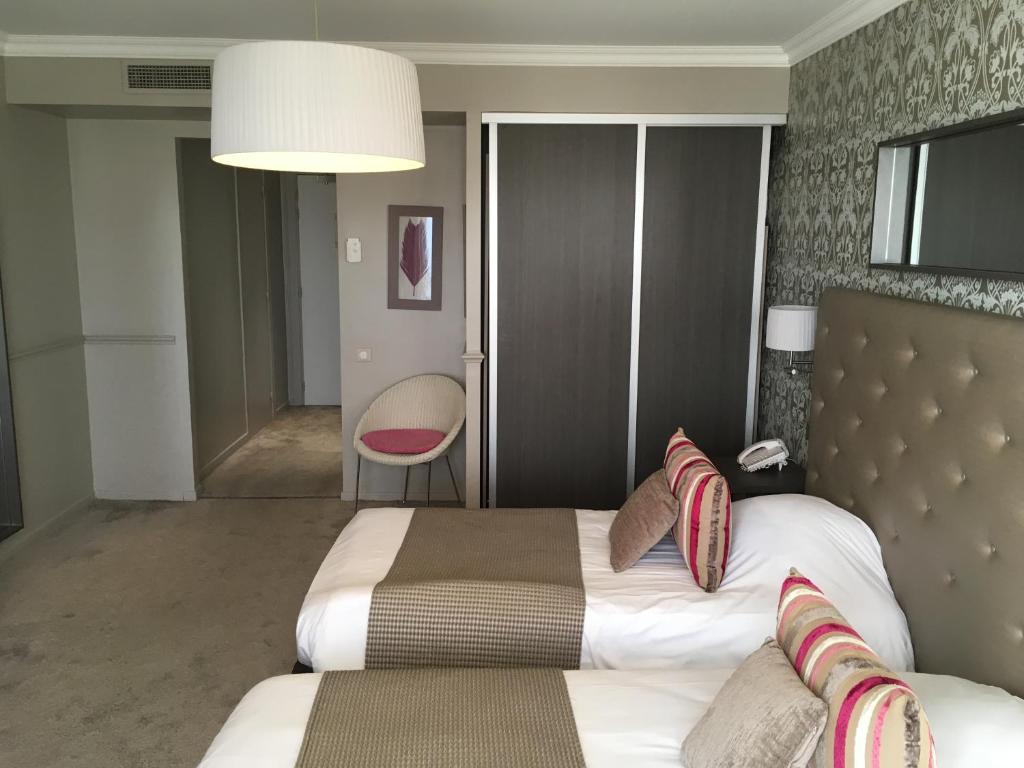 Hôtel Le Royal Promenade des Anglais - Resim 39