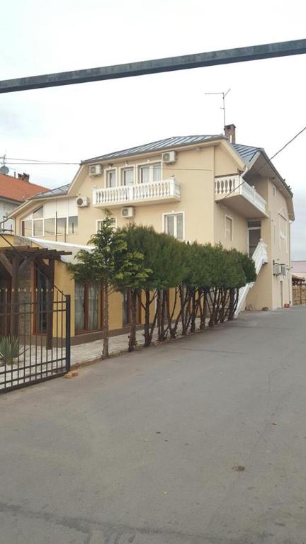 Zgradba, v kateri se nahaja hotel