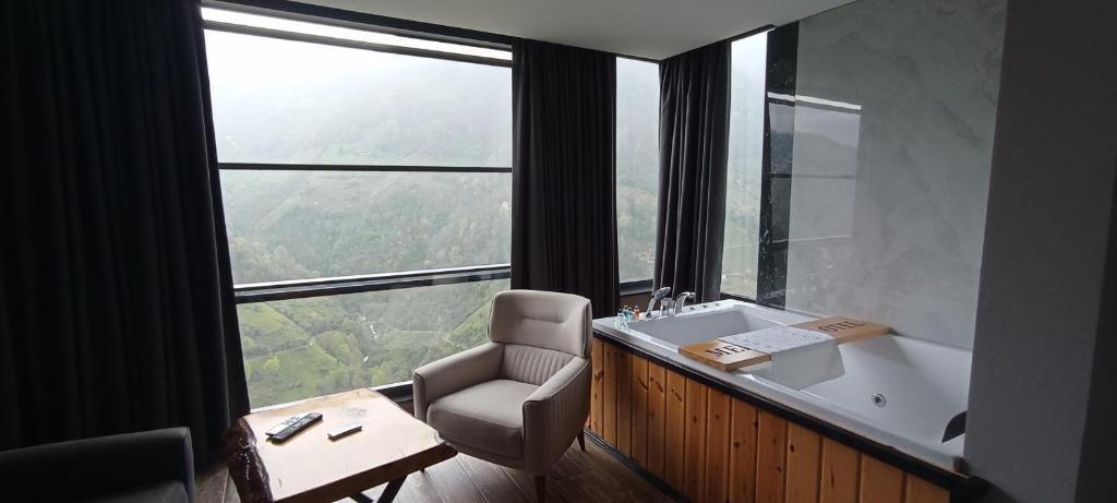 Merze Suit Otel