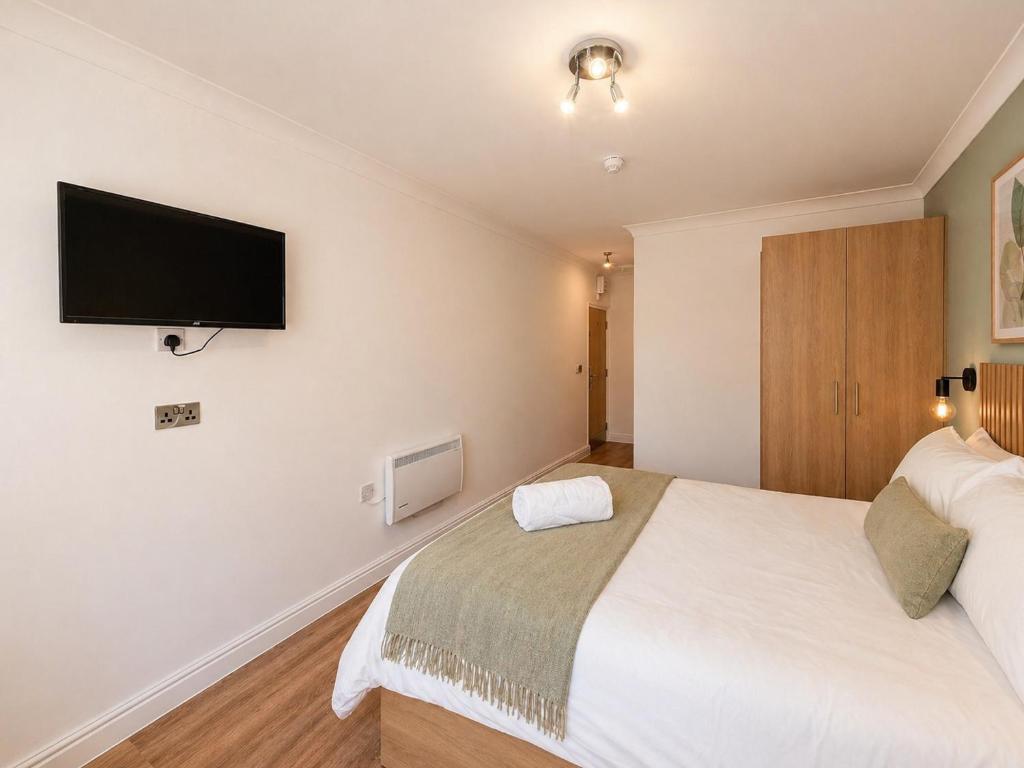 The Gables Aparthotel by Yoko Property - Double Room - Disability Access