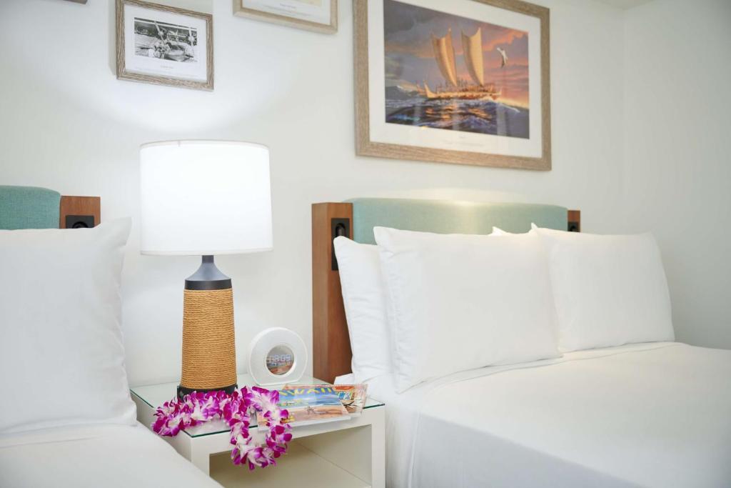 OUTRIGGER Reef Waikiki Beach Resort - 