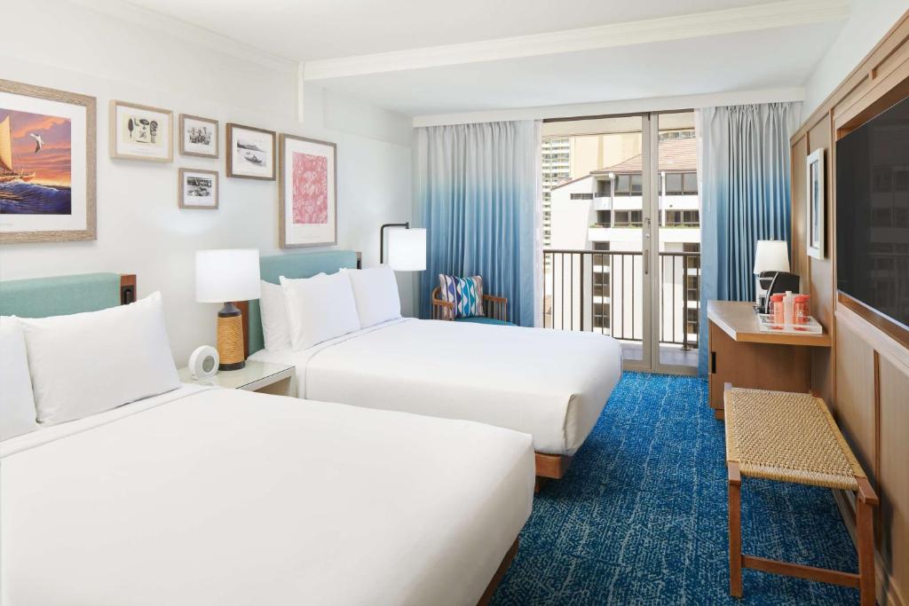 OUTRIGGER Reef Waikiki Beach Resort - 