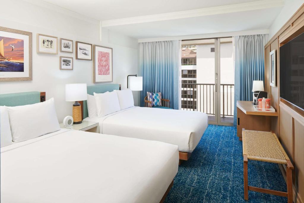 OUTRIGGER Reef Waikiki Beach Resort - 