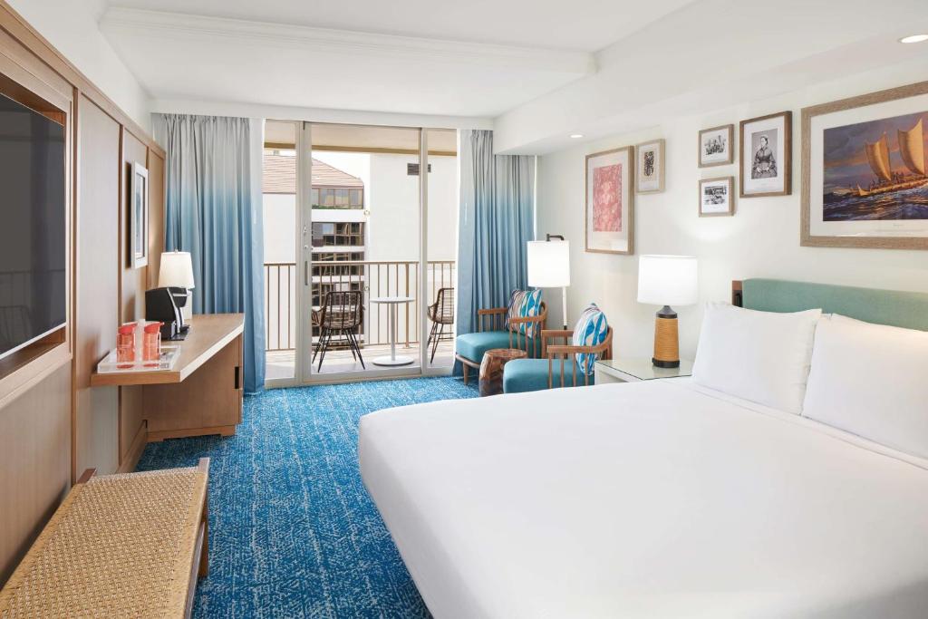 OUTRIGGER Reef Waikiki Beach Resort - 