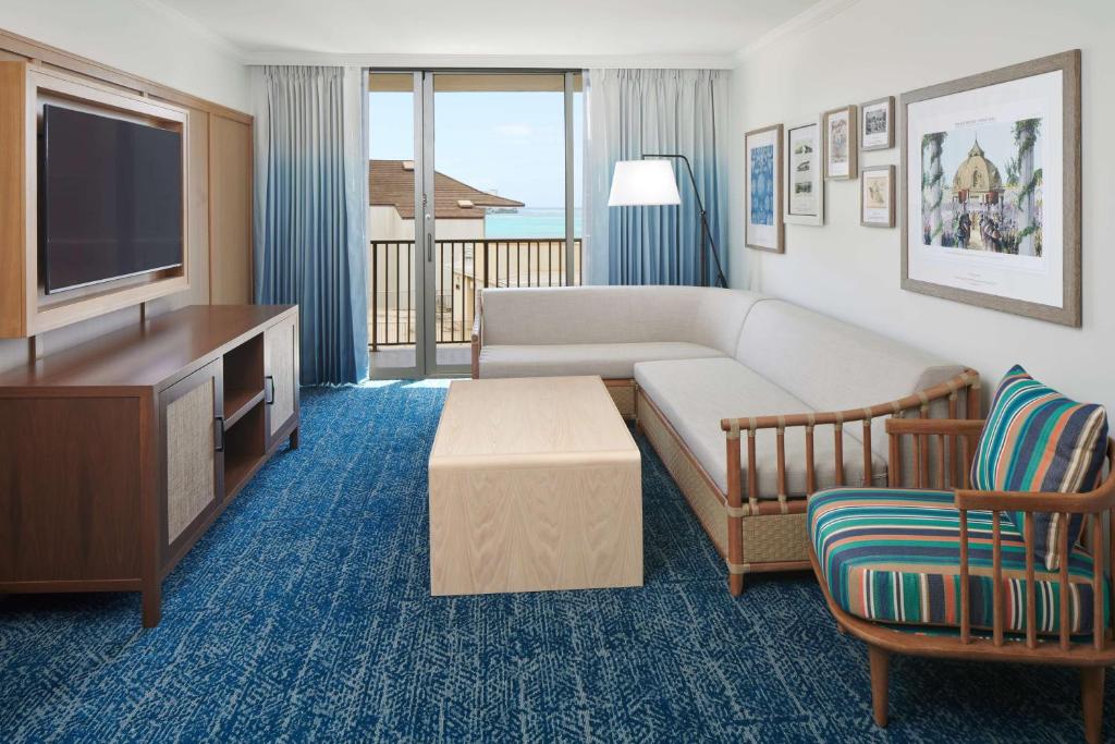 OUTRIGGER Reef Waikiki Beach Resort photo