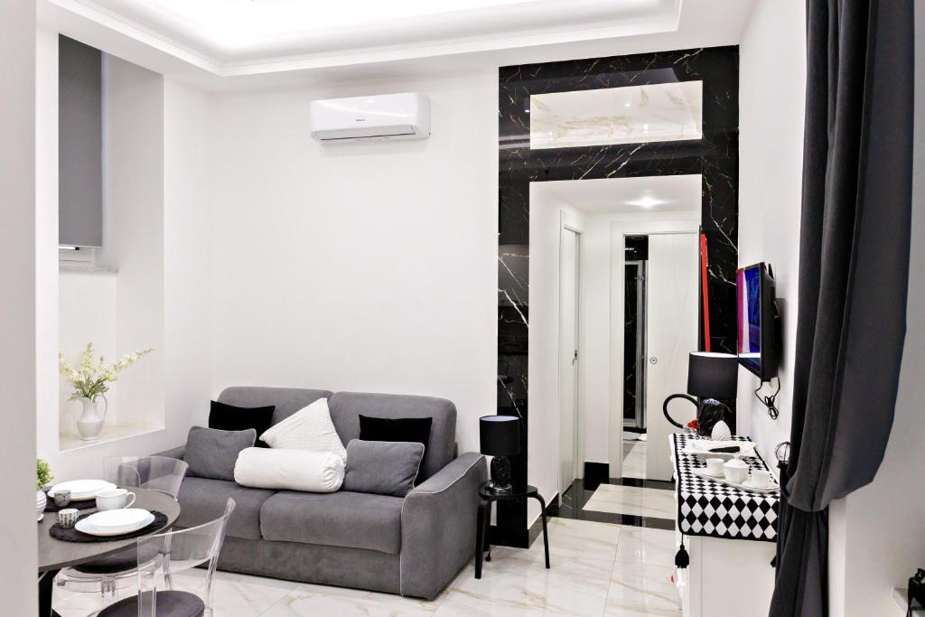 Ferdinando's Home