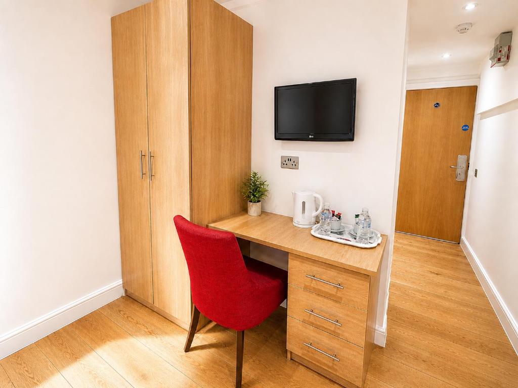 The Gables Aparthotel by Yoko Property - Single Room With Private Bathroom