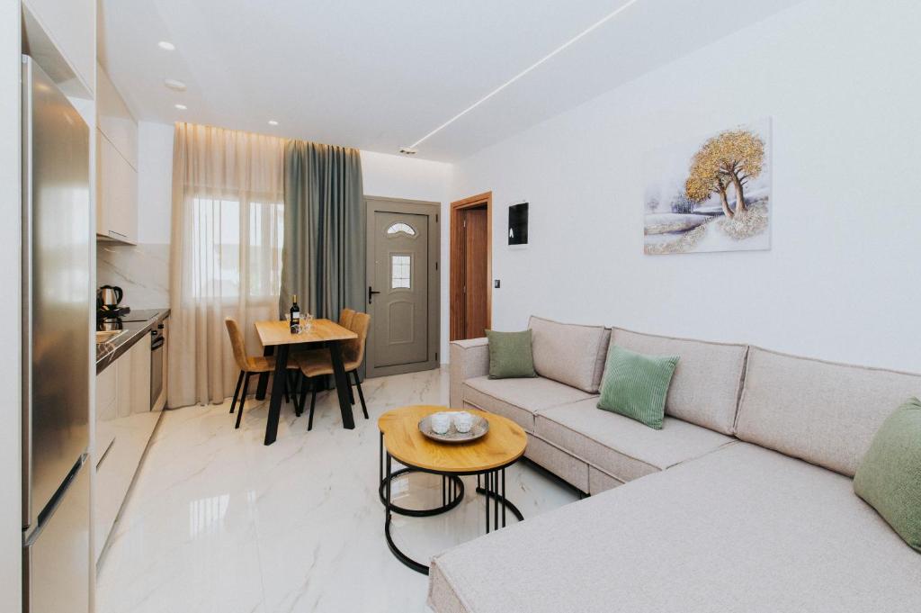 Cala Modern Living - 5 min to beach
