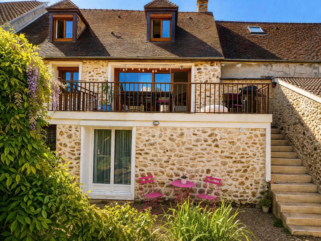 Appartement indépendant dans maison