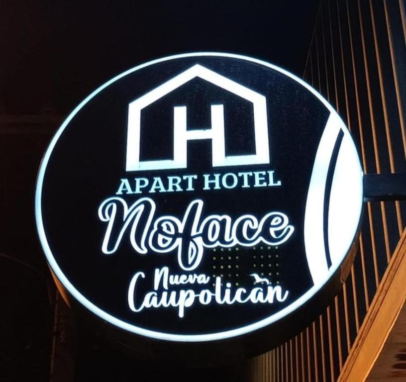 a sign for a marriott magee carleton at Noface 2 in El Cerrillo