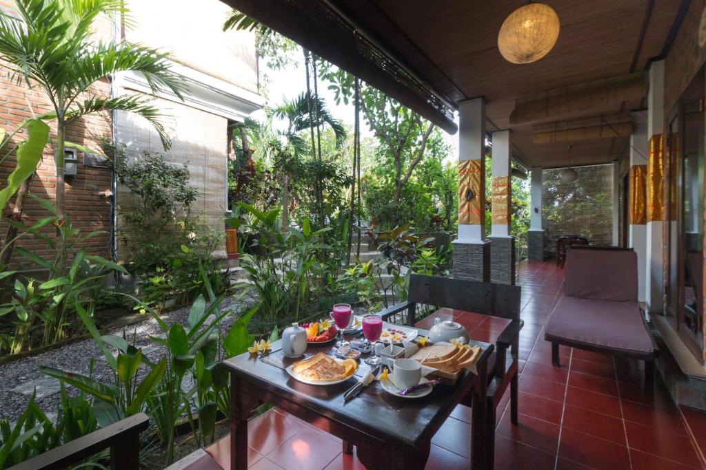 Tropical Bali Hotel - 6