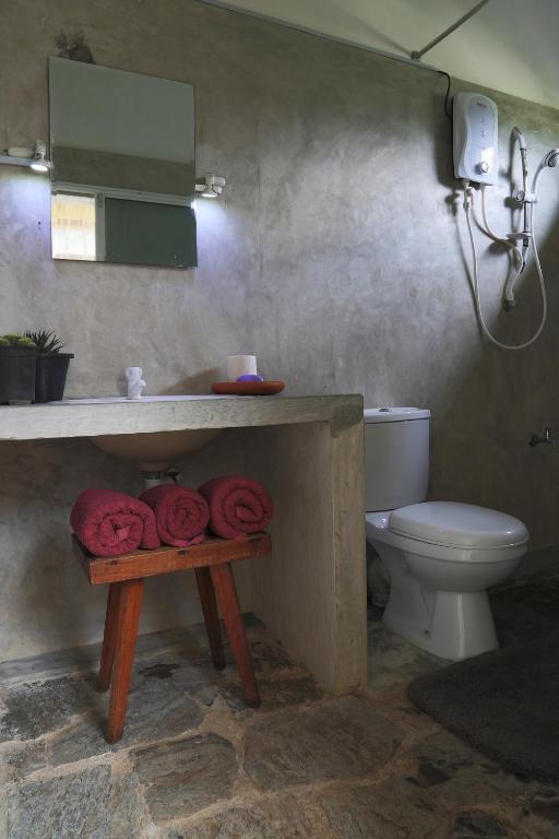 Holiday Stay Inn - 14