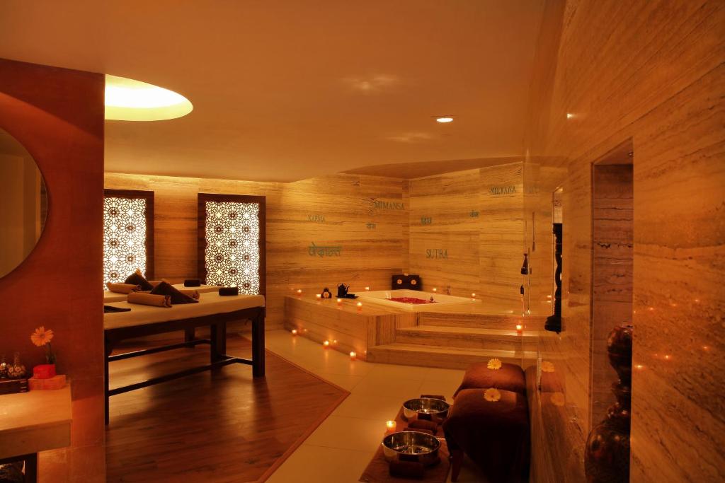 Koupelna v ubytování The Metropolitan Hotel & Spa New Delhi