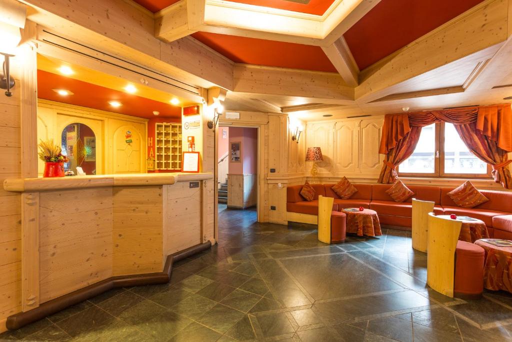 Posezení v ubytování Hotel Arisch