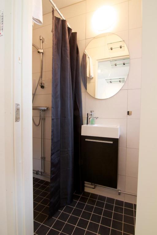 Koupelna v ubytování Hotell Tinget