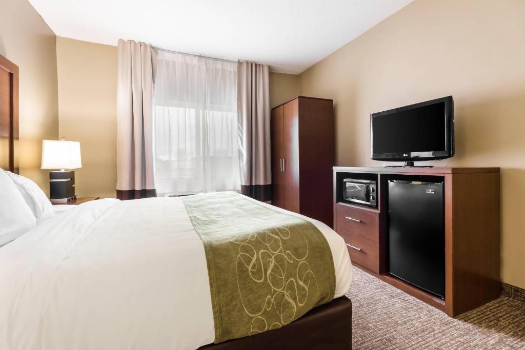 Comfort Suites Sioux Falls Mall District photo