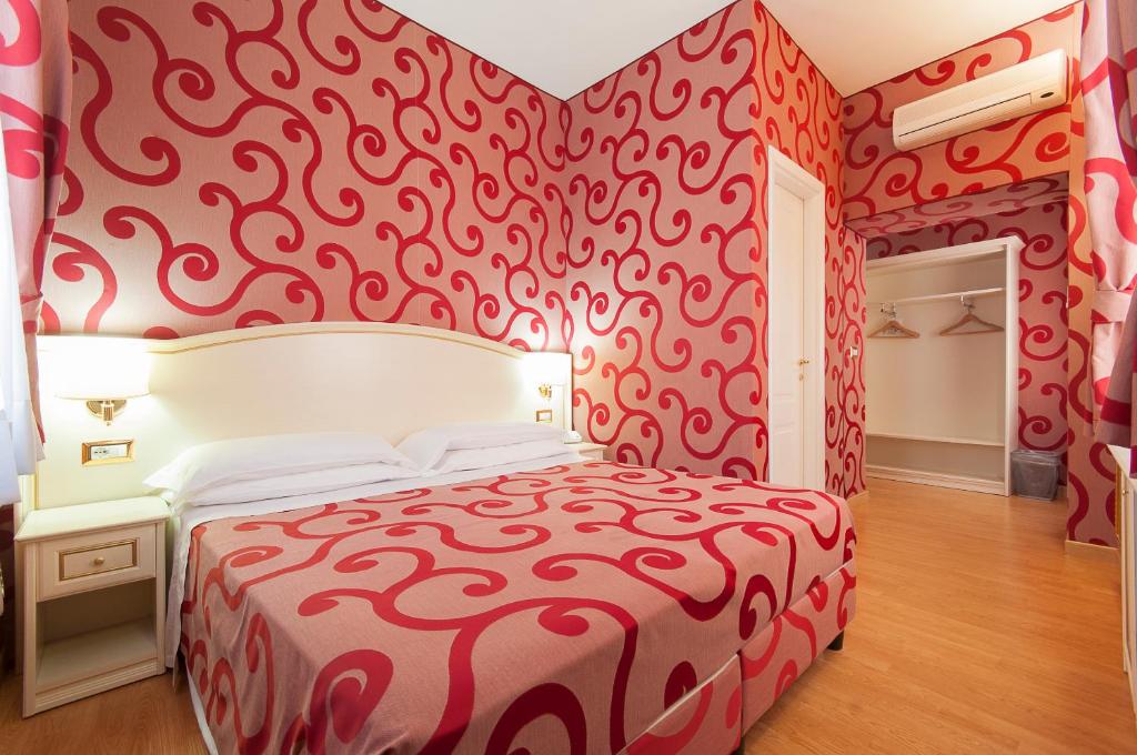 Trevi 41 Hotel - Resim 36