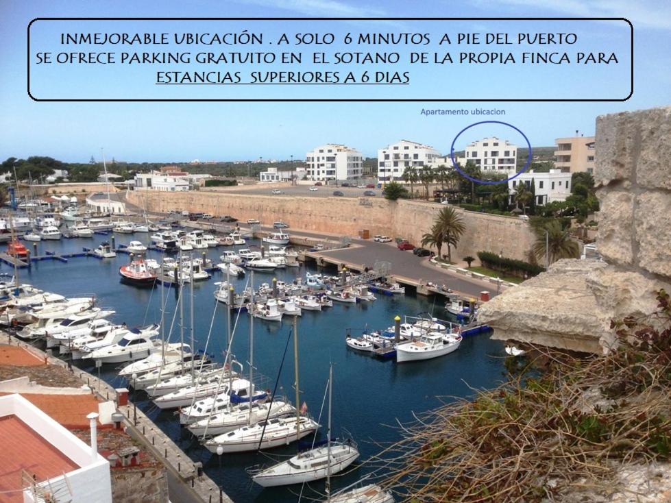 a marina filled with lots of boats in the water at Apart duplex Cala Busquets in Ciutadella