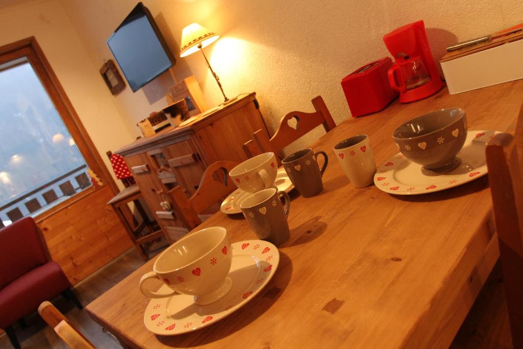 TV a/nebo společenská místnost v ubytování Appartement Chatel Centre