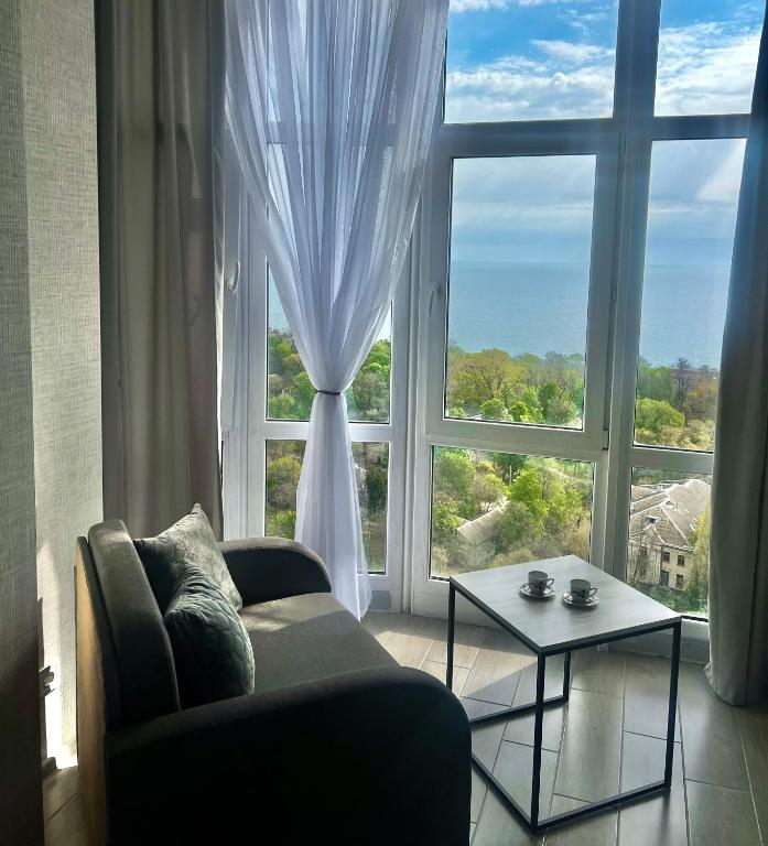 studiia u moria ! Zolotyi Bereh 16 st Odesa ZhK Akvamaryn Apartment