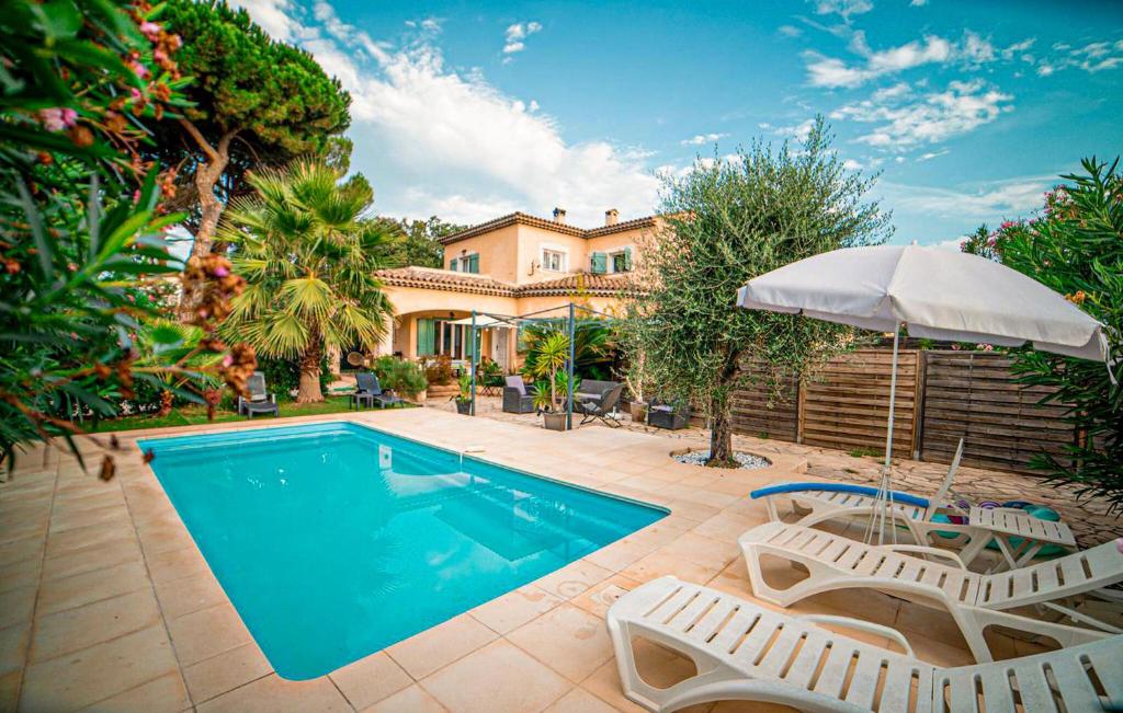 Amazing Home In Fréjus