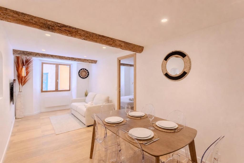 La Draperia - Patio & 2 Bedrooms - Vieux Nice