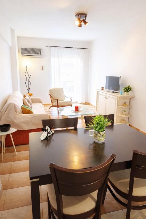Jenny's Central Apartment