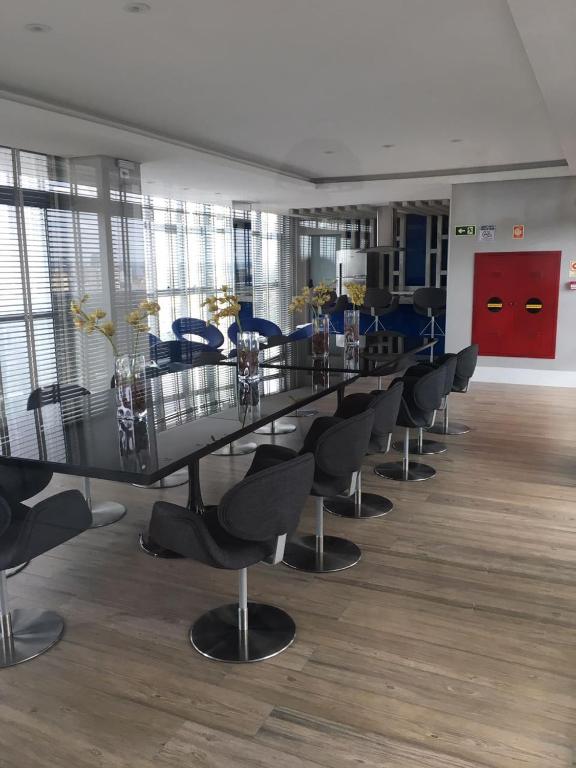  Apartamento decorado e equipado no 27º andar