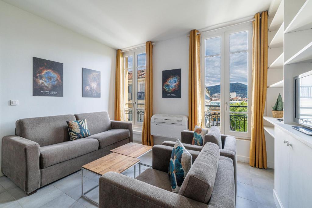 Charming 1 Bdr Apartment in the City Center