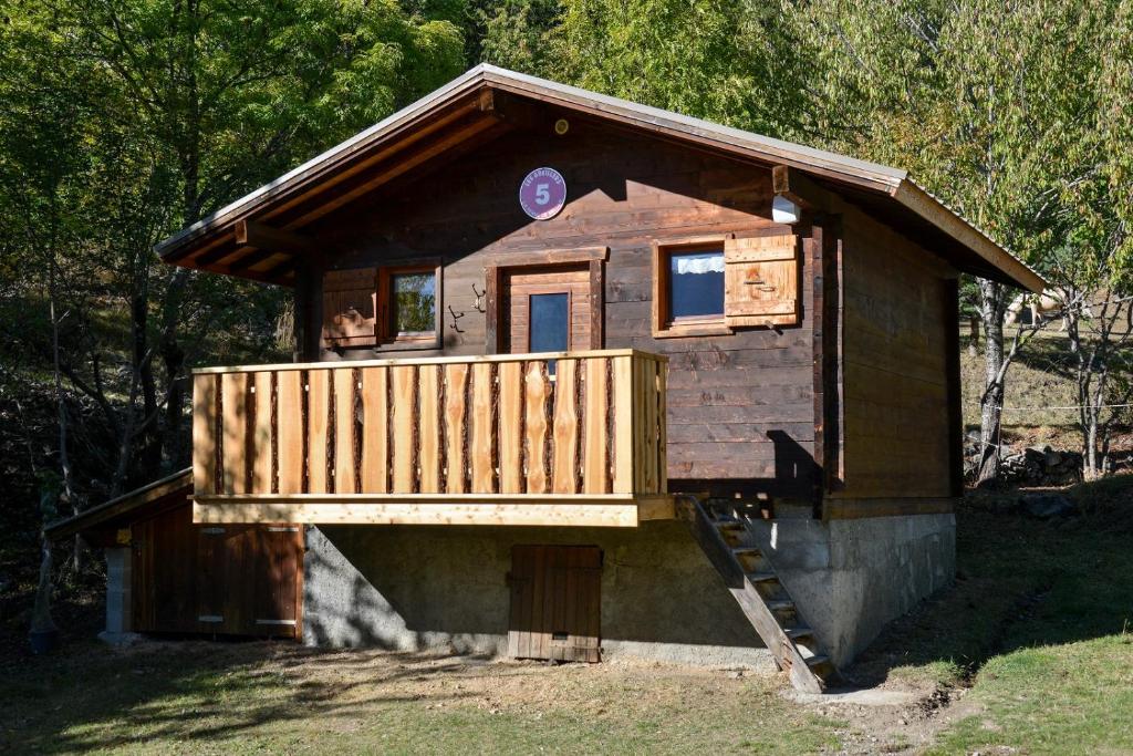 LA FERME de BELLINE Chalets ou Gîtes photo