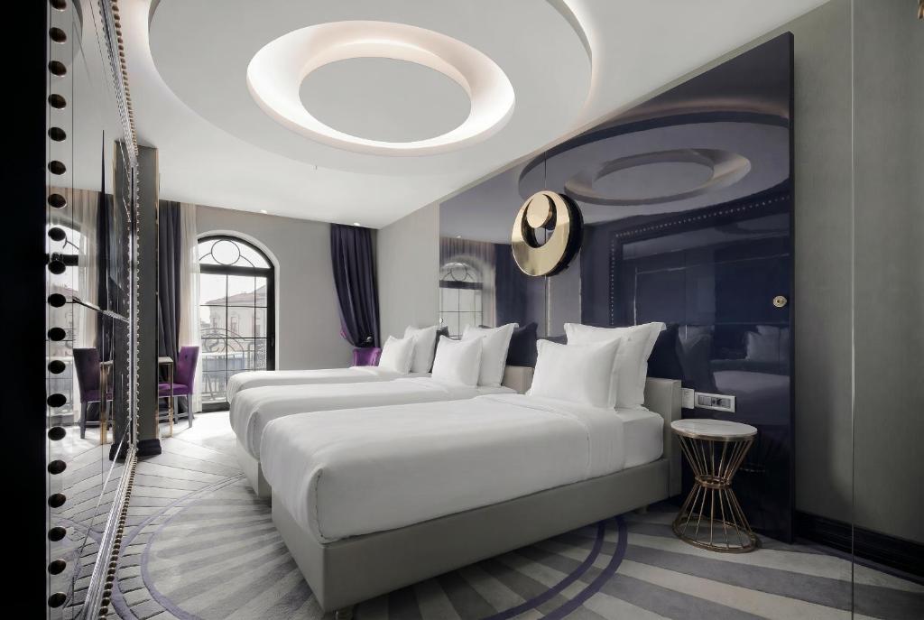 Sura Design Hotel & Suites - 