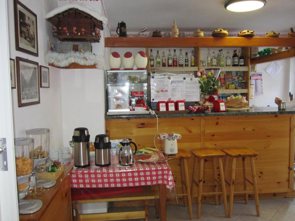 Příslušenství pro přípravu čaje a kávy v ubytování Residence Delapierre
