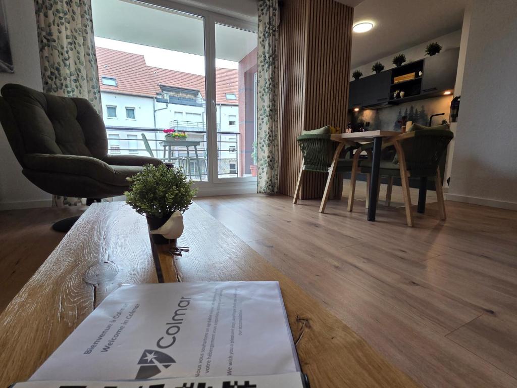 Gîte Forestier - T2 Cosy avec Terrasse & 2 Parkings privatifs -Centre ville- Classement ministériel 4 étoiles – photo 15