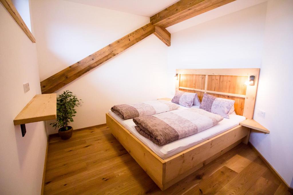 Postel nebo postele na pokoji v ubytování Apartment gmiatlich Wohnen